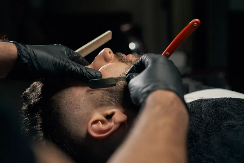 Barbearia no Instituto Ademir Filho